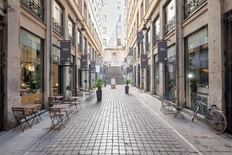 Appartement Guestready - Superbe Maison De Ville Duplex Lyon Frankrijk