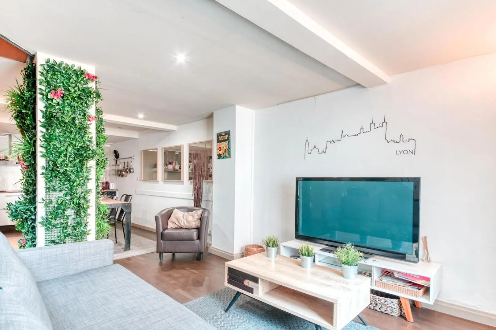 Appartement Guestready - Superbe Maison De Ville Duplex Lyon