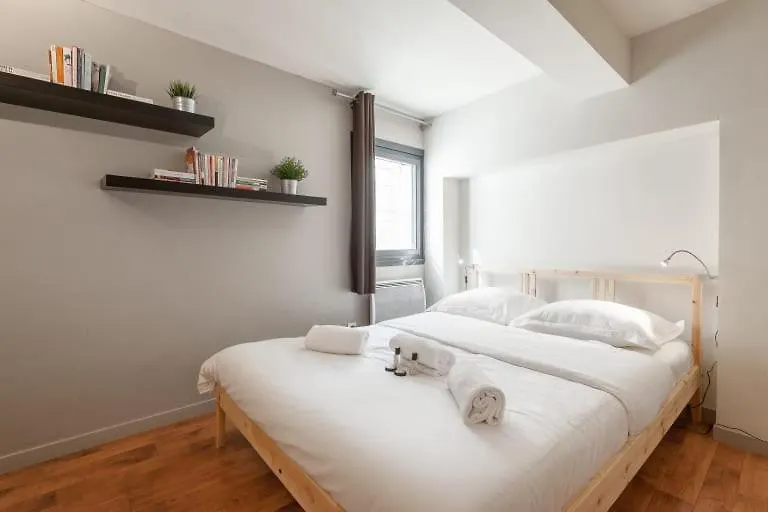 Appartement Guestready - Superbe Maison De Ville Duplex Lyon