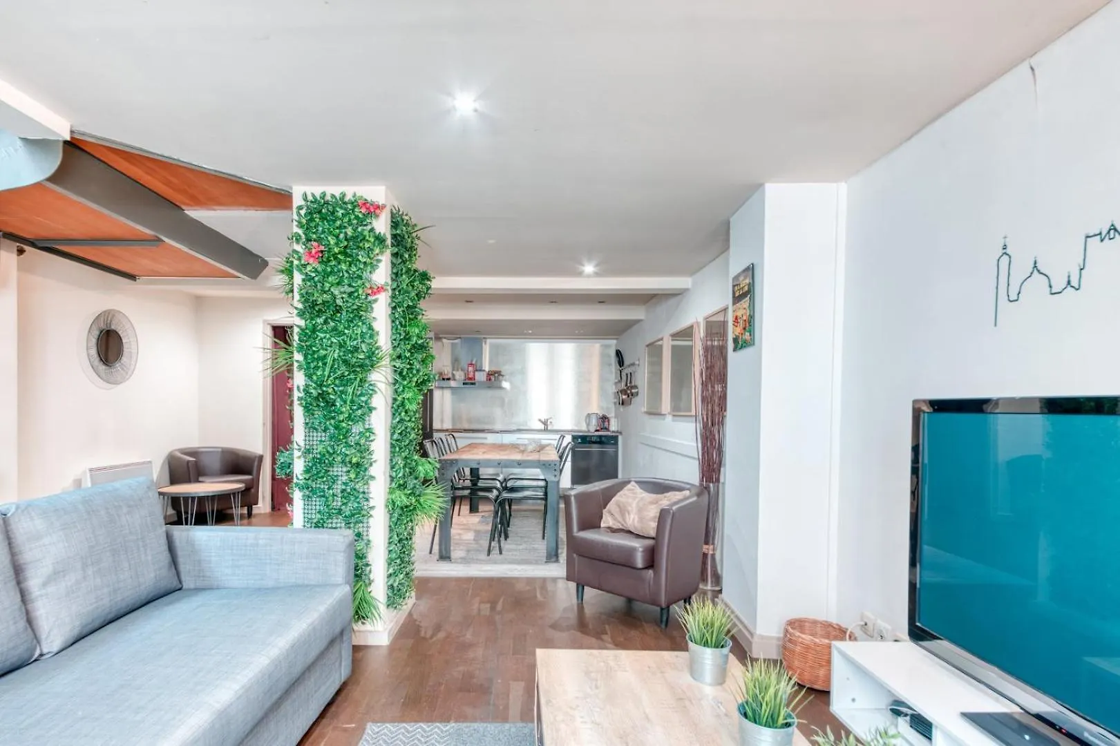 Guestready - Superbe Maison De Ville Duplex Lyon Frankrijk